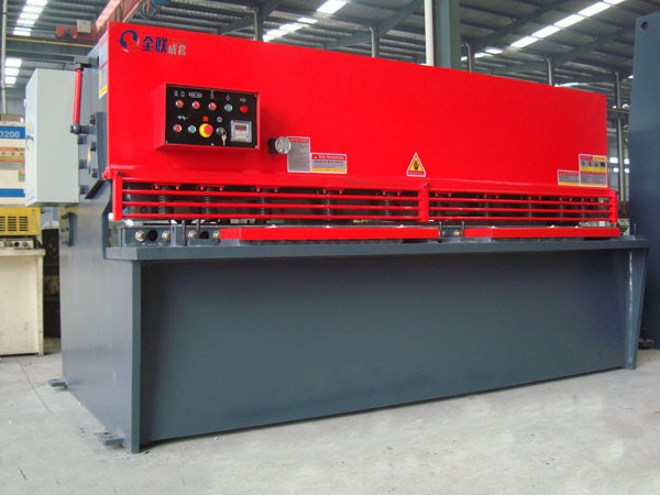 西安剪(jiǎn)闆機 西安剪(jiǎn)闆機