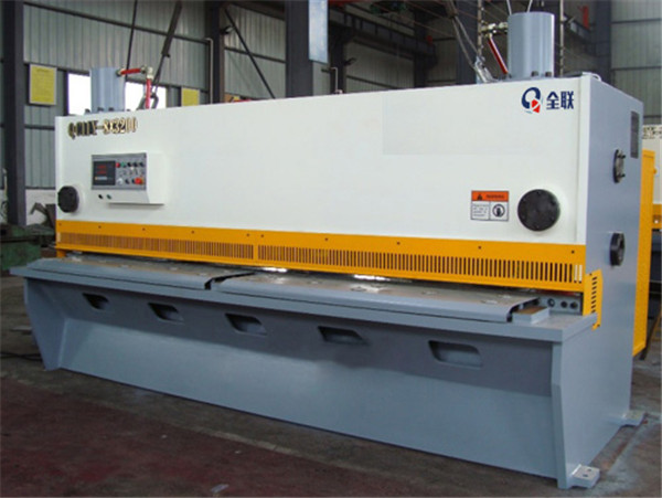 西安液壓剪(jian)闆機 西安(ān)液壓剪闆機(jī)