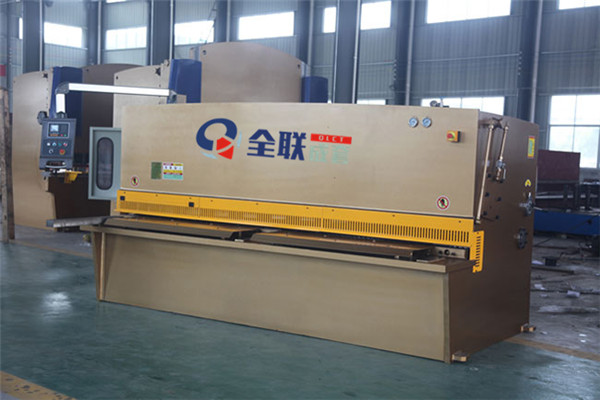 液壓剪(jian)闆機 液壓剪闆(pǎn)機