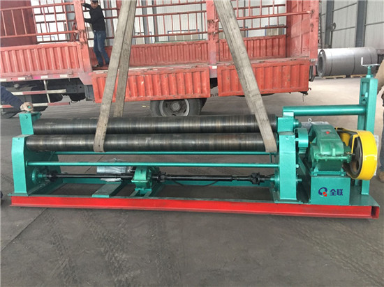 三輥(gun)卷闆機(ji) 三(san)輥卷闆(pan)機