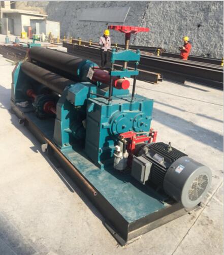 三輥卷(juàn)闆機 三輥卷闆(pǎn)機