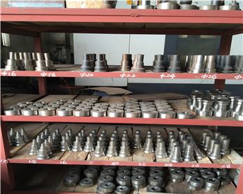 沖孔(kong)機模具