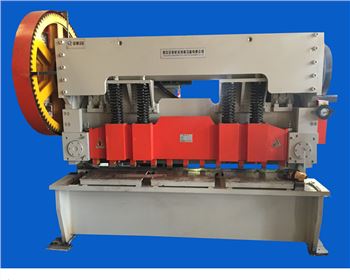 Q12-10X2500電(diàn)動機械(xie)剪闆機(jī)