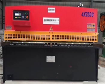 液(yè)壓剪闆機 液壓(ya)剪闆機