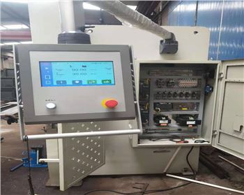 液壓(ya)折彎機(jī)升級改(gai)造數控(kòng)控制系(xi)統找西(xi)安全聯(lián)機床合(he)作