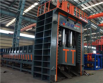 河南(nán)重型廢鋼剪切(qiē)機